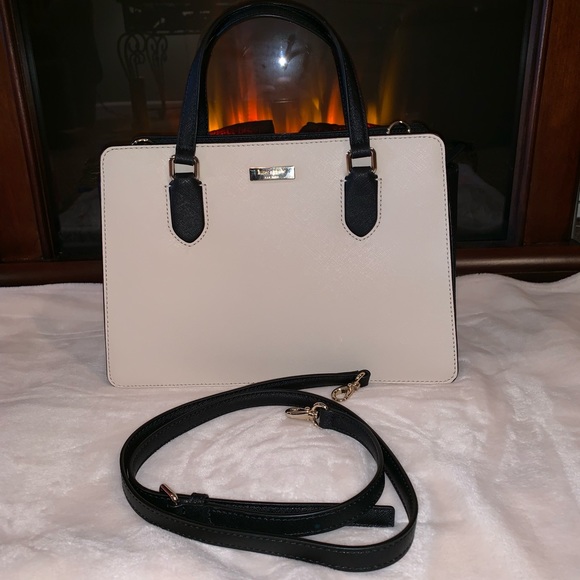 kate spade Handbags - NWT Kate Spade Reese handbag